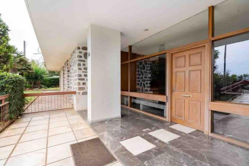 Edem Beach Front Athena Bagian luar foto